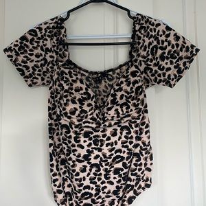 🐆super trendy cheetah print body suit🐆